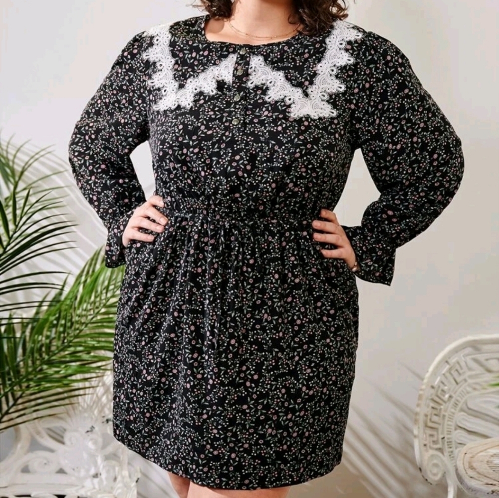 SHEIN | Floral Lace Collar Black Dress